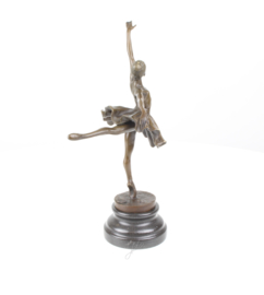 Gedetailleerd Bronzen ballerina