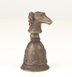 EEN BRONZEN TAFELBEL MET EEN BORZOI HOOFD GRIP