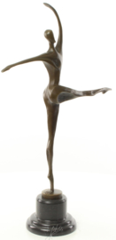 Abstracte bronzen danseres