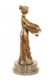 Bronzen beeld van ART NOUVEAU vrouw