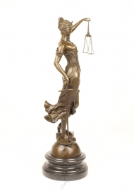 Bronzen Vrouwe Justitia