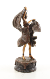 Dansende danseres weens brons