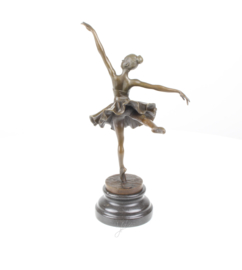 Gedetailleerd Bronzen ballerina