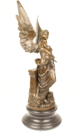 Bronzen beeld Minerva