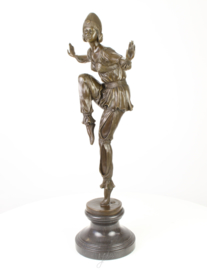 Bronzen beeld vrouw scheherazade (vertelster)