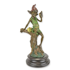 Bronzen Beeld van een Rustende Goblin