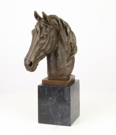 Bronzen paarden beelden