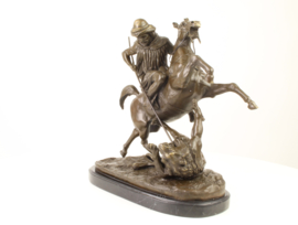 Bronzen beeld de leeuwenjacht