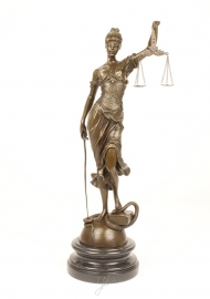 Bronzen Vrouwe Justitia