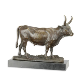 Leuk bronzen beeldje van een stier