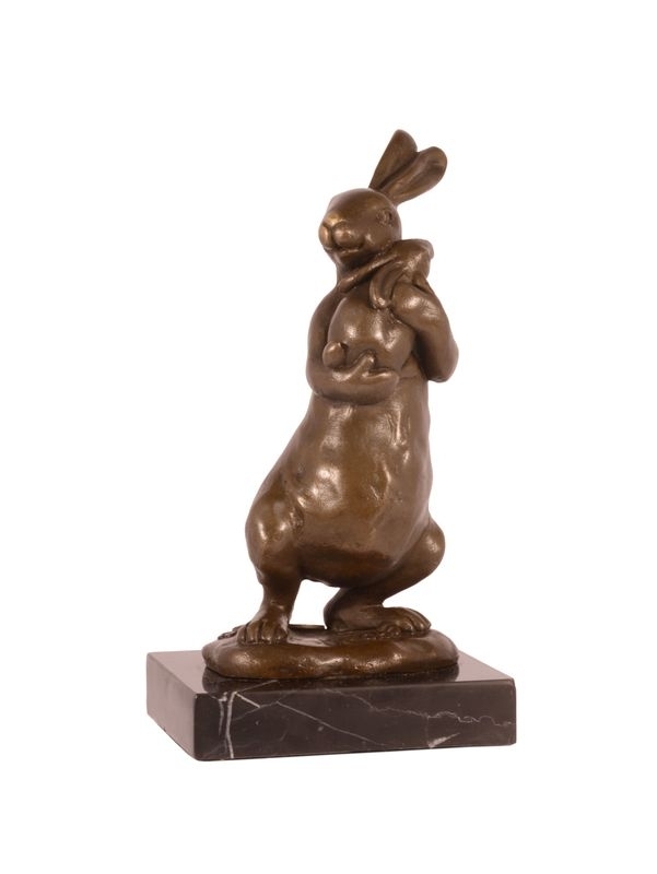 Zo schattig Bronzen beeld konijn met jong.