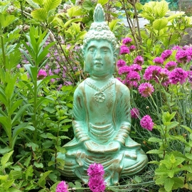 Buddha sitting