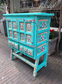 Turquoise kastje handgeschilderd