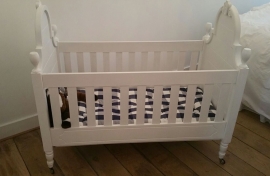 Crib with new Hastens matrass