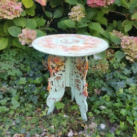 Indonesian painted table - Medium