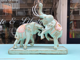 Turquoise elephants