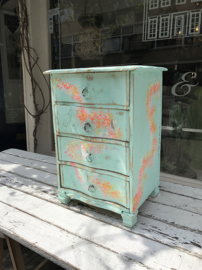 Small cabinet turquoise