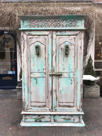 Turquoise/beige kast