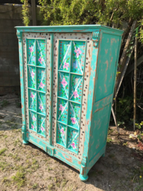 Cabinet turquoise