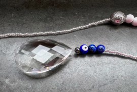 Raamhanger met kristal en Lapis Lazuli - zelfgemaakt