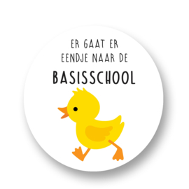 Er gaat er Eendje naar De Basisschool