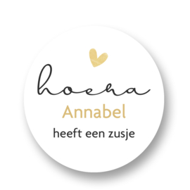 Sluitzegel -Hoera naam heeft een zusje