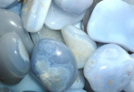 Chalcedoon blauw