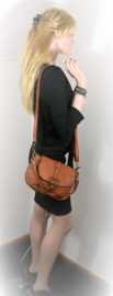 Vintage leren stoere saddle bag met studs en vlechtwerk tan