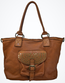 Vintage leren shopper tas met studs  op klepvak tan