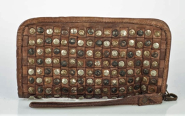 Vintage leren gevlochten phone-portemonnee-clutch studs all-over marrone