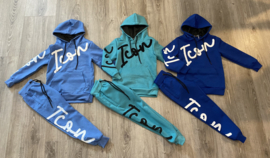Trainingspak - letters heavenly blue