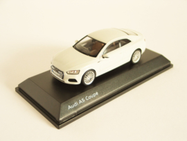 Audi A5 Coupé (Glacier White)