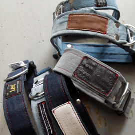 Designer jeans halsbanden met clip