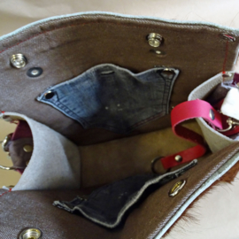 Medium Cowbag | Tas van koeienhuid