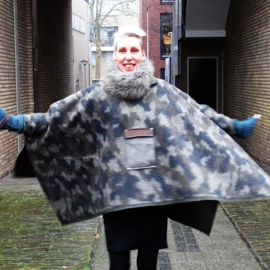 Ponchos met fakefur col