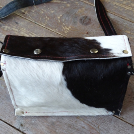 Medium Cowbag
