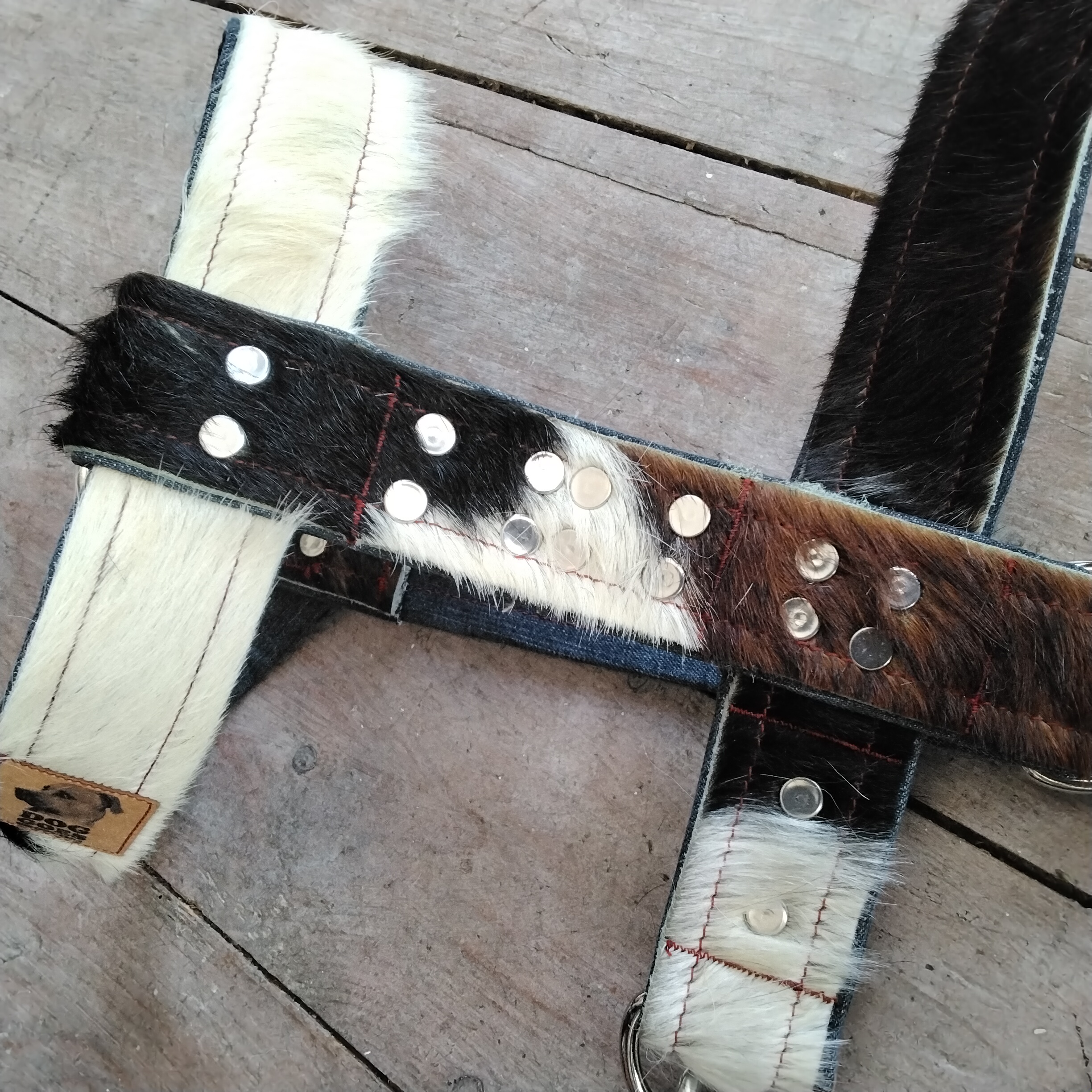 Custommade tuigjes van leer of koe & jeans | vanaf