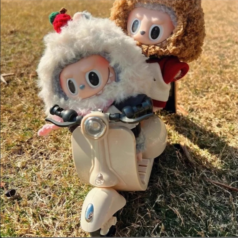 Labubu scooter