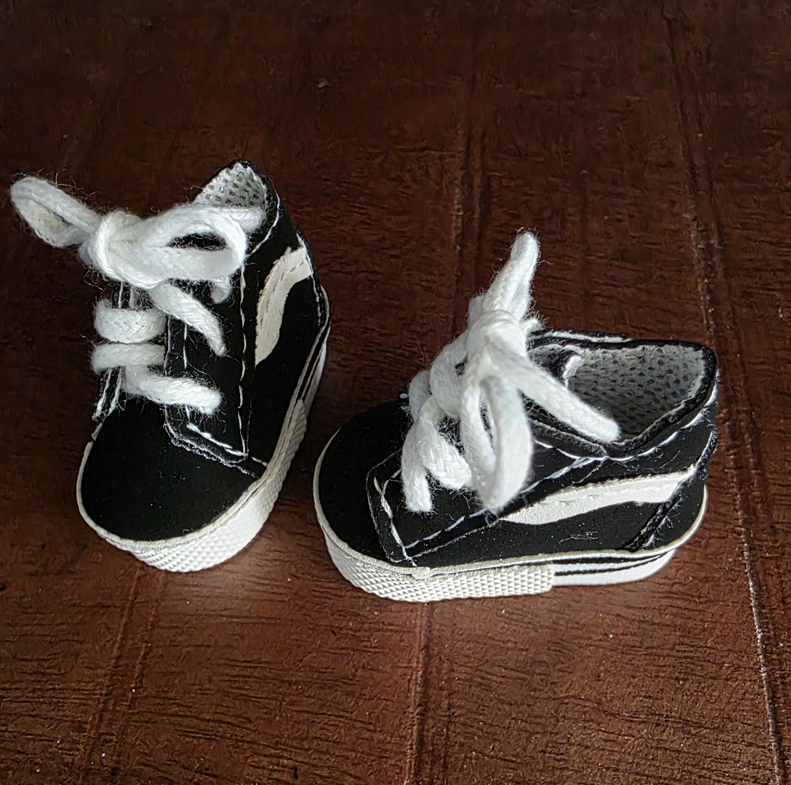 Labubu schoenen zwart