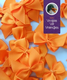 Strikjes oranje 3 stuks