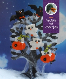 Halloween uiltjes met  zwarte boom