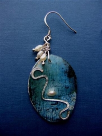 306 Blue painting in earring