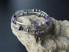 A101  Armband met 3 cirkels en Amethyst