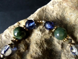 A104  Armband van groene Agaat en blauwe Zandsteen 
