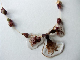 208 Botanical necklace, blossem and granate