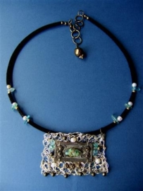 190 Special necklace with green, blue and copper 