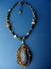 197 Agate necklace