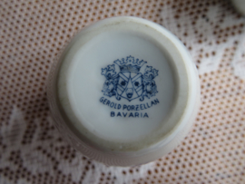VERKOCHT Oud porseleinen peper en zoutstel Bavaria Gerold Porzellan