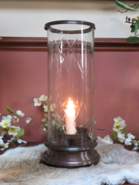 VERKOCHT Vintage windlicht - gegraveerd glas - bronsmetalen voet