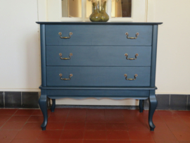 VERKOCHT Oude brocante blauwe ladekast Queen Anne